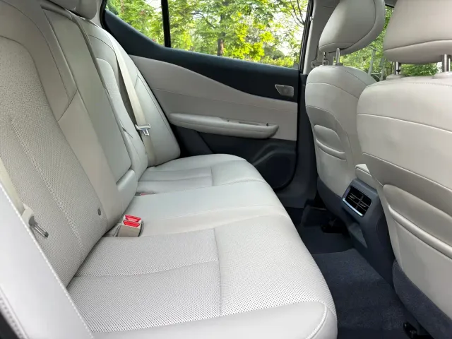Nissan Teana — Фото автомобиля 8