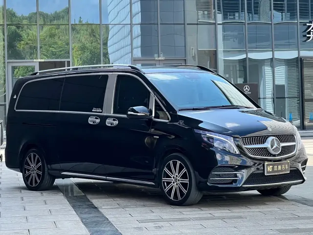 Mercedes-Benz V-Class — Фото автомобиля 3