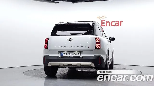 MINI Countryman 3rd Gen — Фото автомобиля 4
