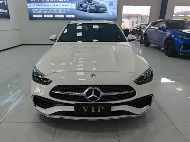 Mercedes-Benz C-Class — Фото автомобиля 2