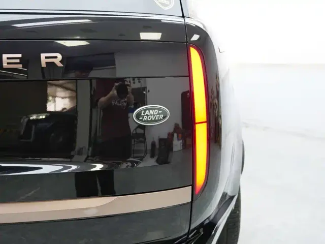 Land Rover Range Rover — Фото автомобиля 14