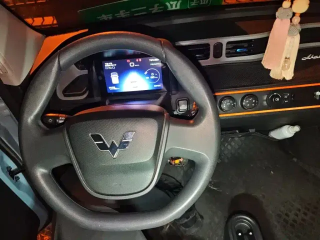 Wuling Hongguang Mini EV — Фото автомобиля 20
