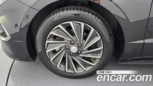 Hyundai Sonata — Фото автомобиля 5