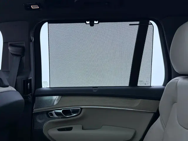 Volvo XC90 — Фото автомобиля 28