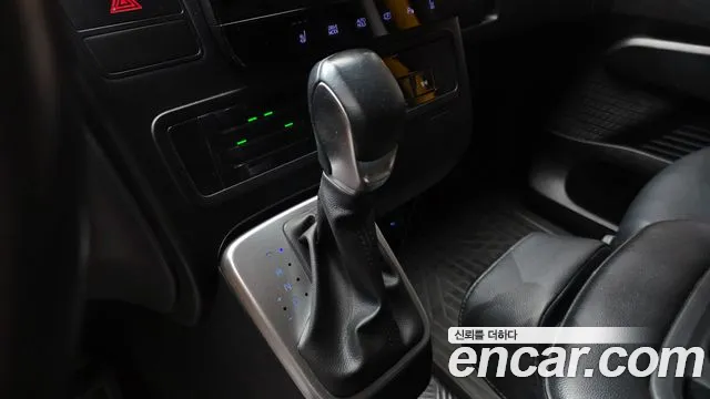 Hyundai Staria — Фото автомобиля 12