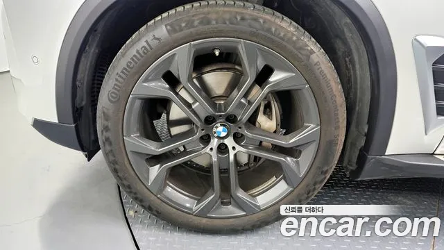 BMW X5 — Фото автомобиля 5