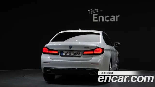 BMW 5-Series 5 серия (G30) — Фото автомобиля 4