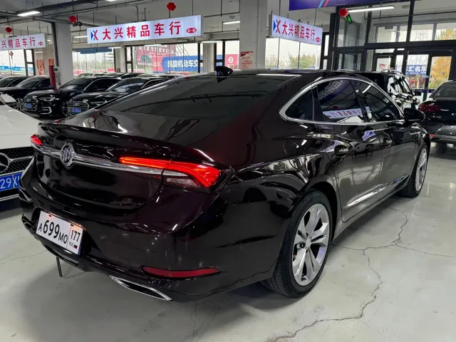 Buick LaCrosse — Фото автомобиля 7