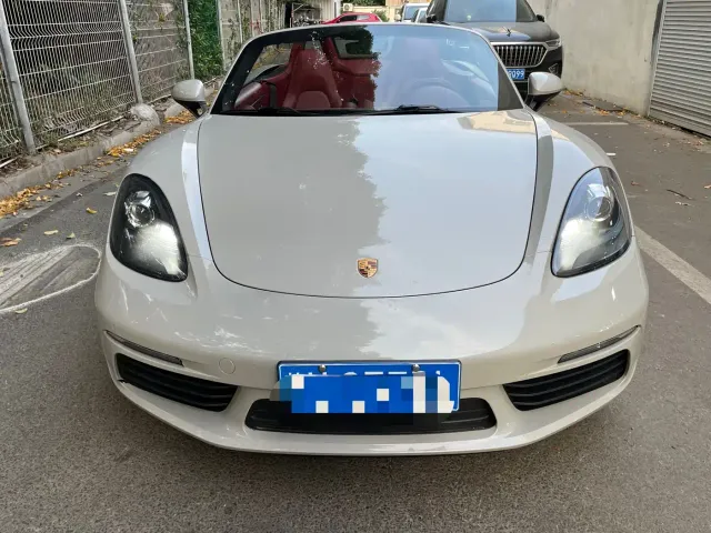 Porsche 718 — Фото автомобиля 2