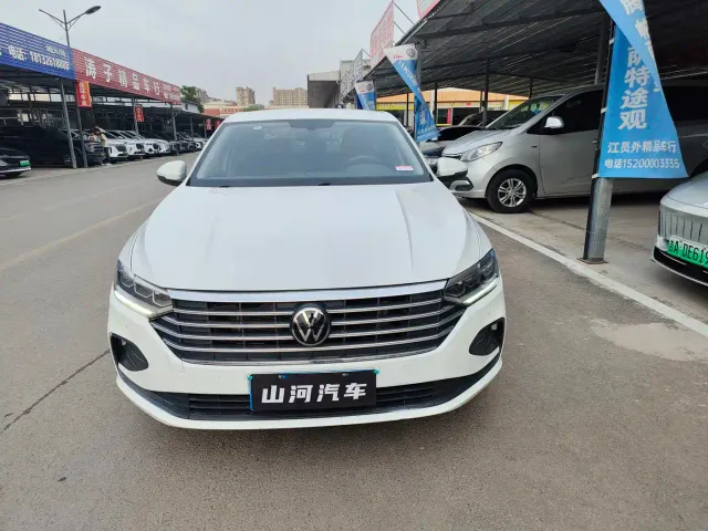 Volkswagen Lavida — Фото автомобиля 2