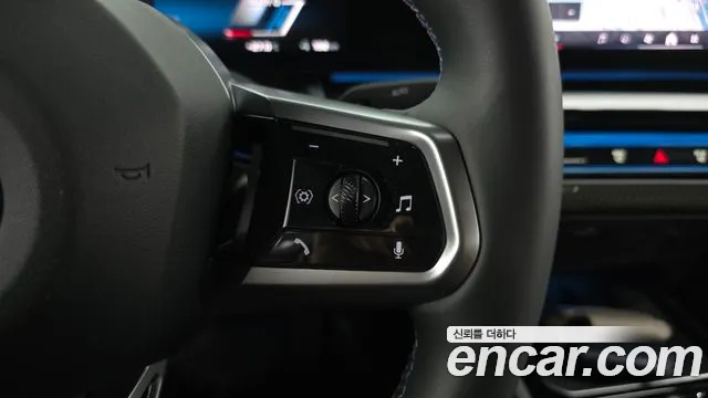BMW i5 — Фото автомобиля 23