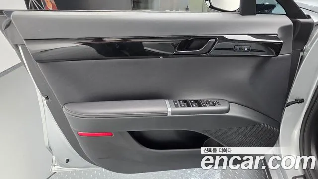 Hyundai Grandeur Grandeur (GN7) 3.5 LPG 2WD (Такси) — Фото автомобиля 20