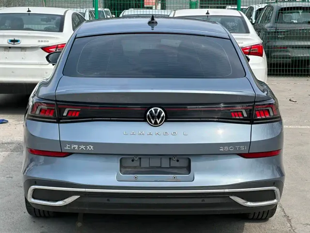 Volkswagen Lamando — Фото автомобиля 8