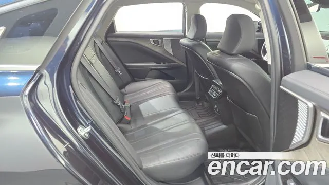 Kia K8 Hybrid — Фото автомобиля 23