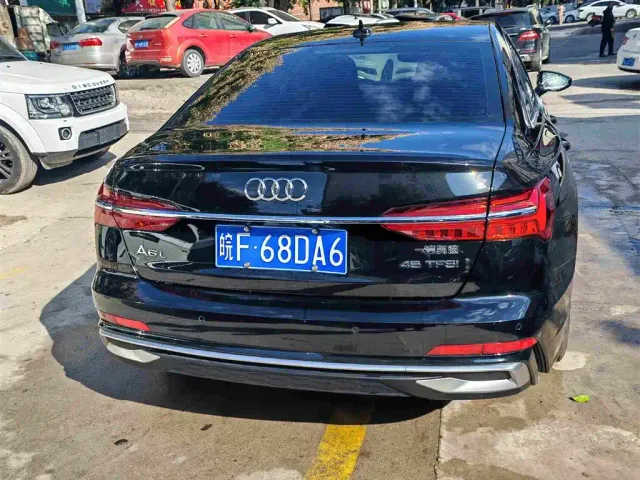Audi A6L — Фото автомобиля 3