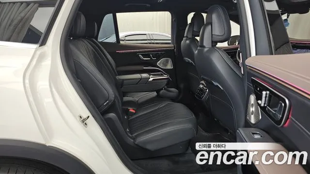 Mercedes-Benz EQS — Фото автомобиля 8