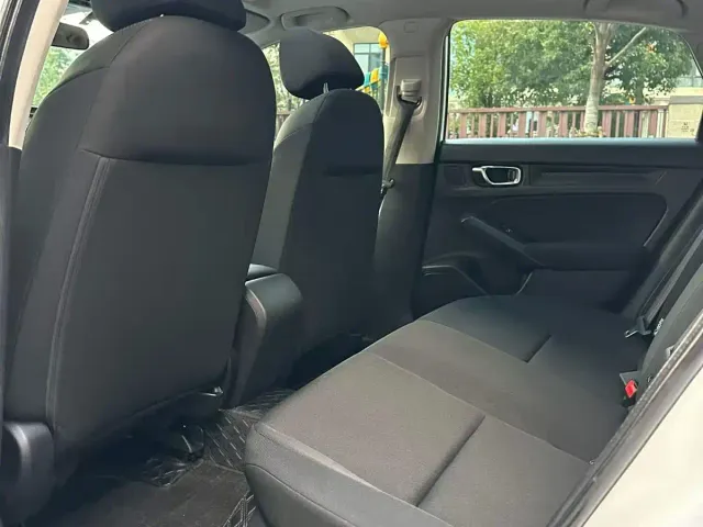 Honda Civic — Фото автомобиля 6