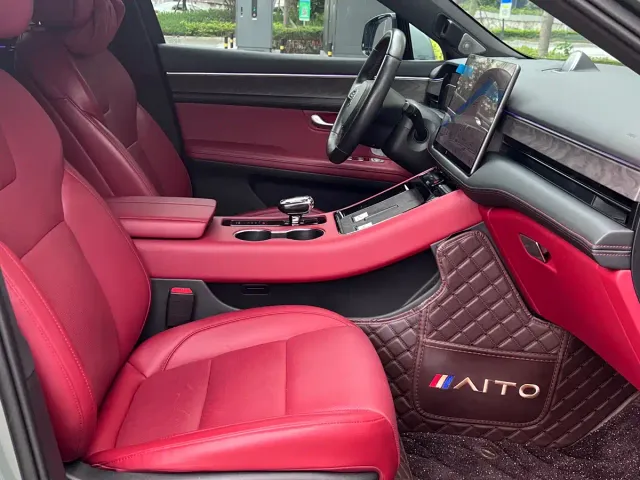 Aito M5 — Фото автомобиля 16