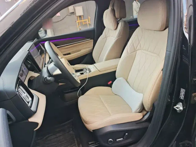 Geely Xingyue L — Фото автомобиля 11