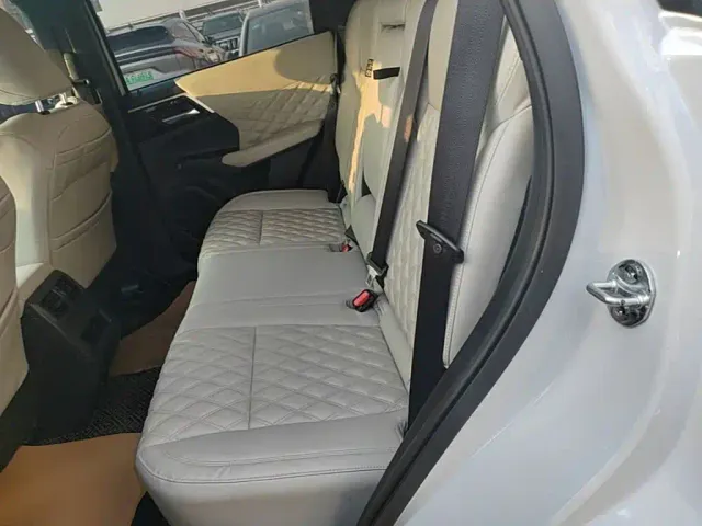 Mitsubishi Outlander — Фото автомобиля 16