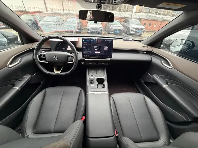 Changan Eado — Фото автомобиля 7