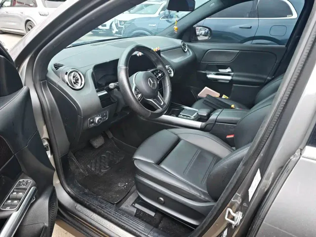 Mercedes-Benz EQA — Фото автомобиля 9