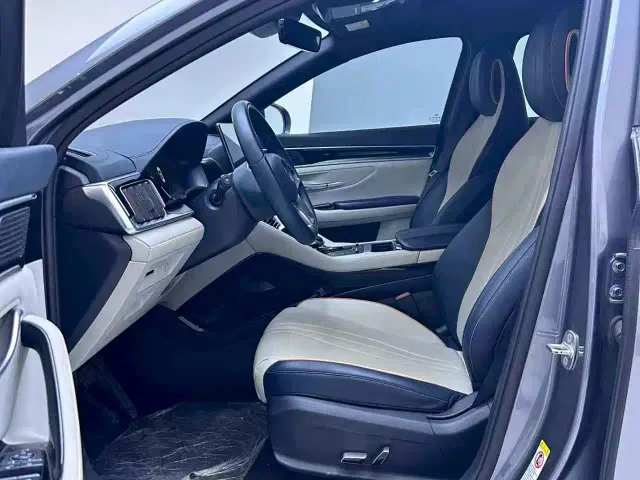 BYD Song PLUS — Фото автомобиля 8