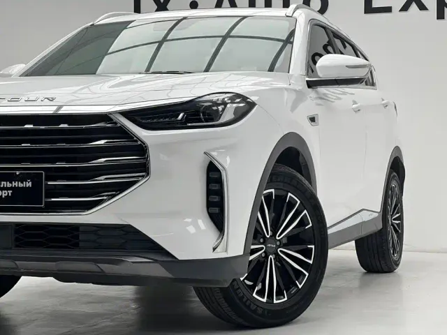 Jetour X70 Plus — Фото автомобиля 6