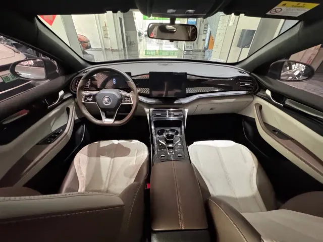 BYD Qin PLUS — Фото автомобиля 6