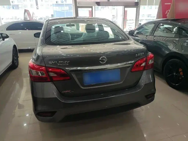 Nissan Sylphy — Фото автомобиля 5