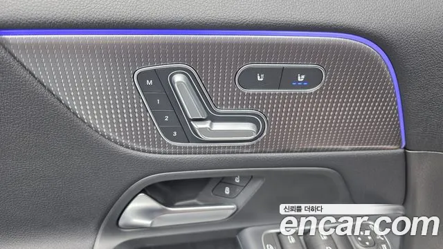 Mercedes-Benz EQA — Фото автомобиля 29