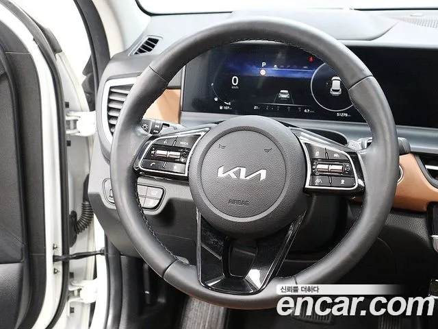 Kia Seltos New — Фото автомобиля 14