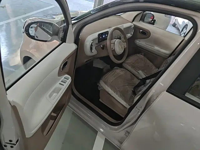 Wuling Hongguang Mini EV — Фото автомобиля 15