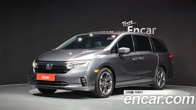Фотография автомобиля — Honda Odyssey