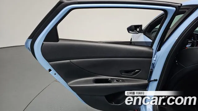 Hyundai AVANTE — Фото автомобиля 23