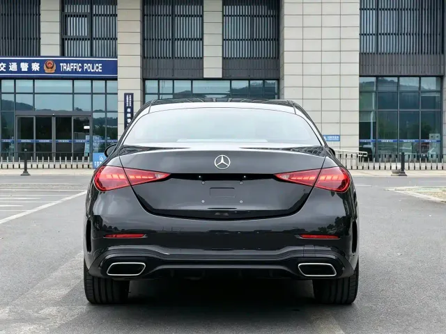 Mercedes-Benz C-Class — Фото автомобиля 8
