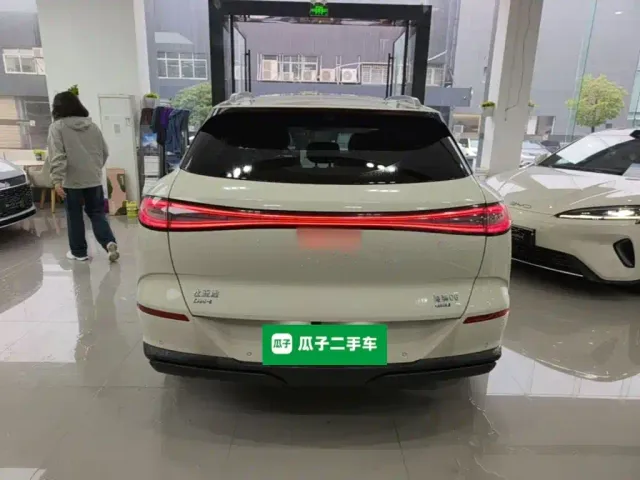 BYD Sealion 06 — Фото автомобиля 5