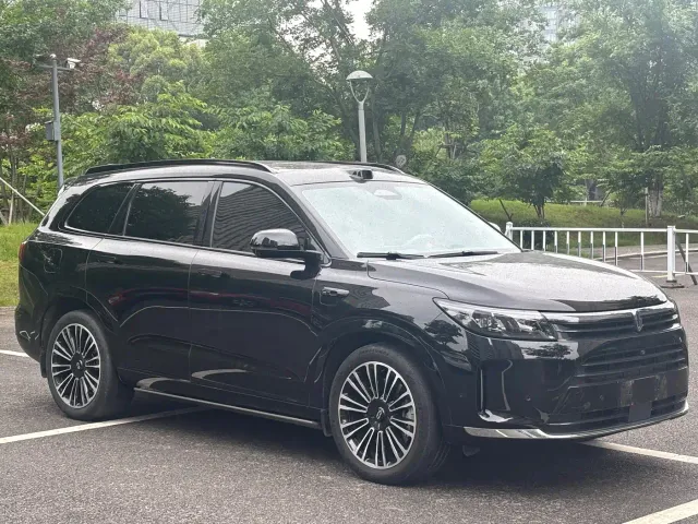 Aito M7 — Фото автомобиля 3