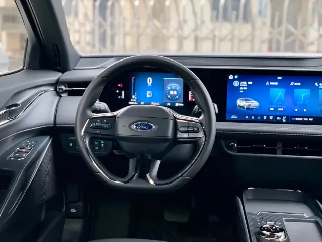 Ford Mondeo — Фото автомобиля 11