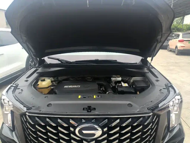 GAC Trumpchi GS8 — Фото автомобиля 19