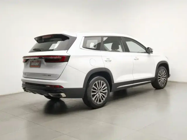 Jetour X90 Plus — Фото автомобиля 2