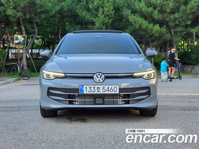 Volkswagen Golf Golf 8 поколение 2.0 TDI Prestige — Фото автомобиля 2