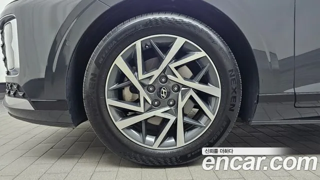Hyundai Grandeur GN7 — Фото автомобиля 5