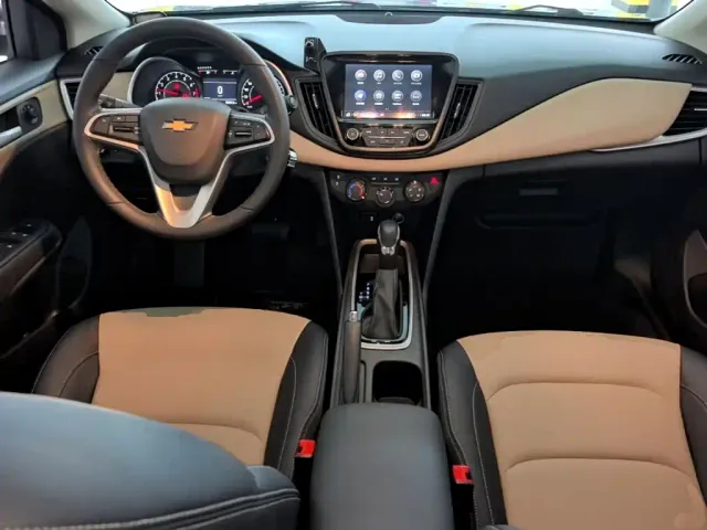 Chevrolet Monza — Фото автомобиля 9