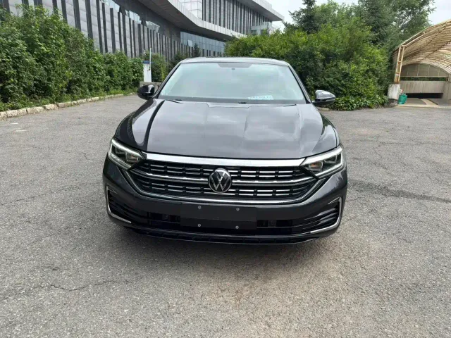 Volkswagen Sagitar — Фото автомобиля 2