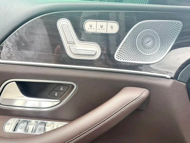 Mercedes-Benz GLE-Class — Фото автомобиля 9