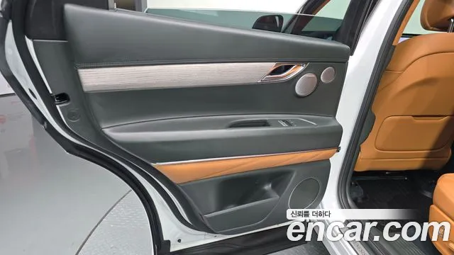 Genesis GV80 — Фото автомобиля 14