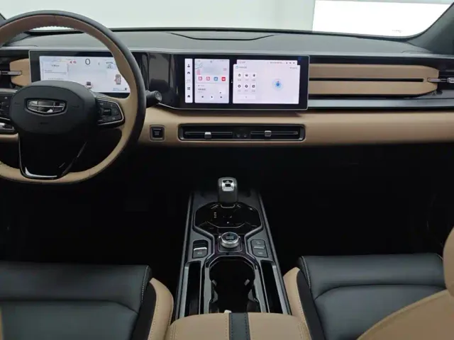 Geely ICON — Фото автомобиля 16