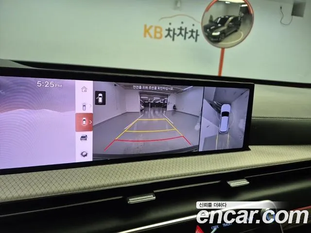 Genesis GV80 — Фото автомобиля 15