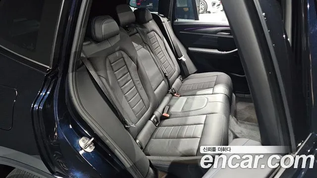 BMW iX3 G08 (2020–2024) — Фото автомобиля 17